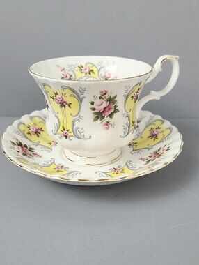 Royal Albert Love Story Series "Suzanne" Vintage Teacup Saucer Set